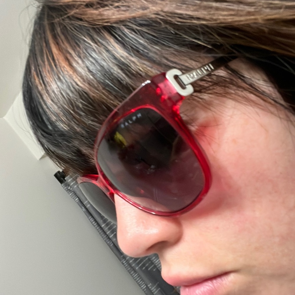 Ralph Lauren sun glasses no scratches